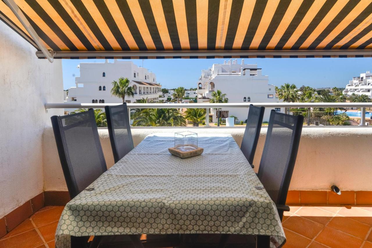 Apartment Calas Near The Sea. *