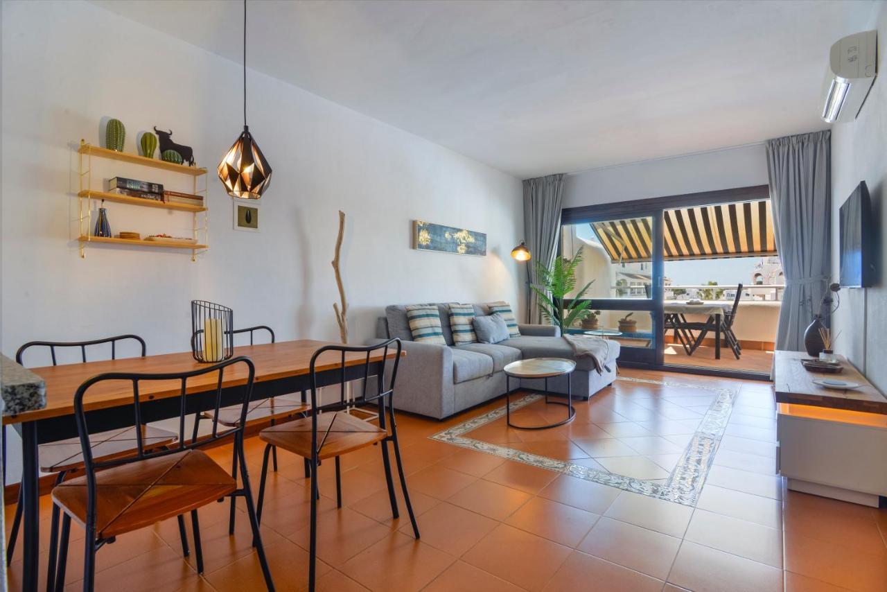 Apartment Calas Near The Sea.